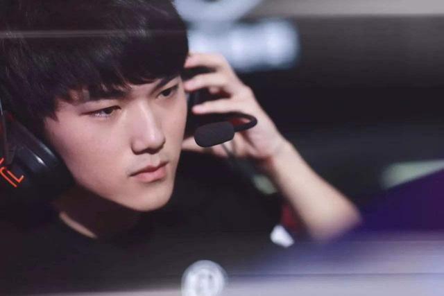 状态有点好！RNG打野选手Wei以71%胜率冲上韩服第二！